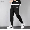 740 &nbsp;UNDER ARMOUR SPORT SUIT